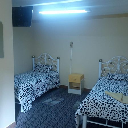 Hostal La Realeza Potosí Esterno foto